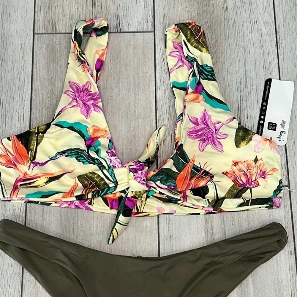 Dippin' Daisy's tropical print olive green 2 piece bikini swimsuit set size S